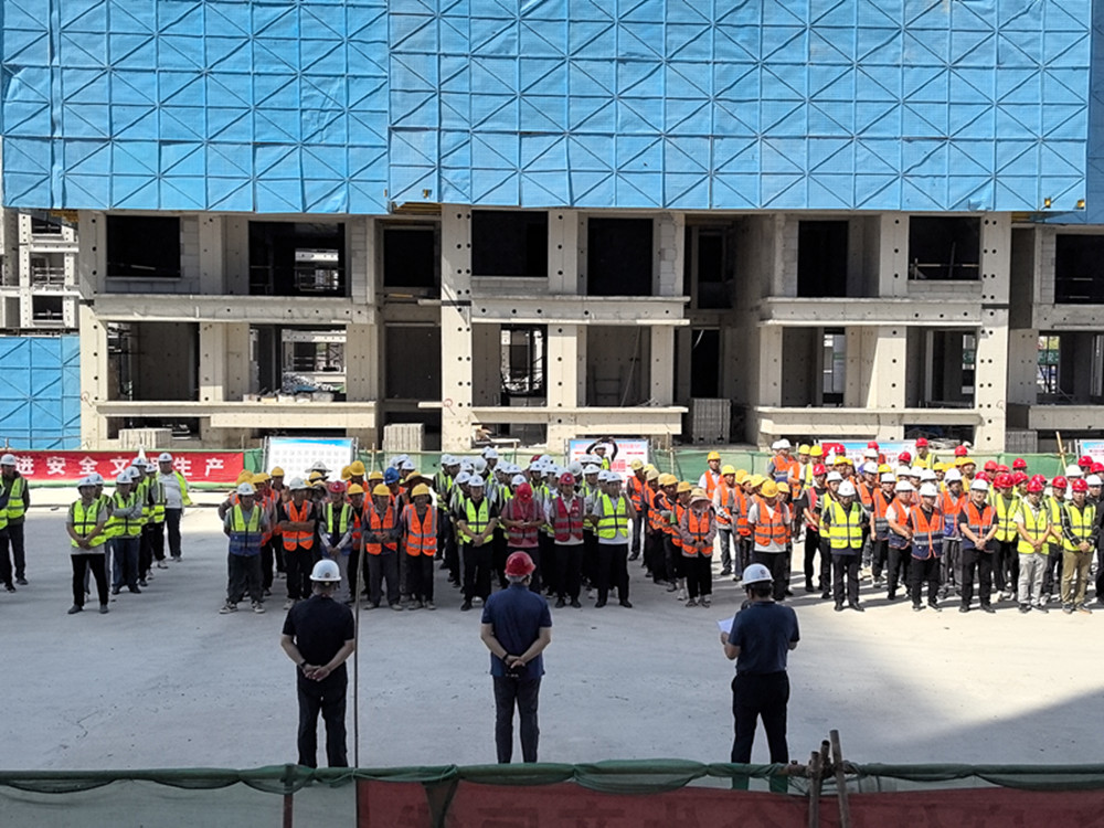 爱游戏在线登录官网-爱游戏(中国)深入开展“安全宣传咨询日”活动